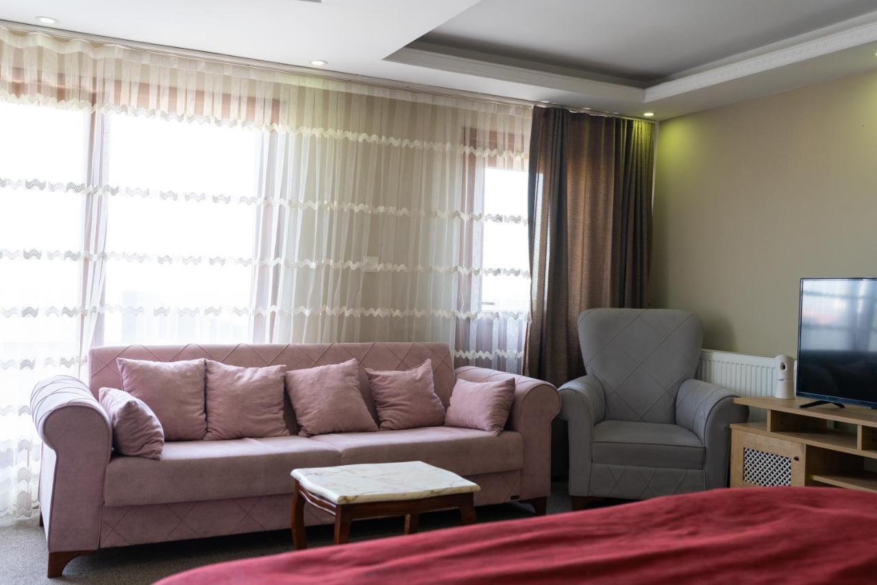 Apartment Cnr Airport Istanbul